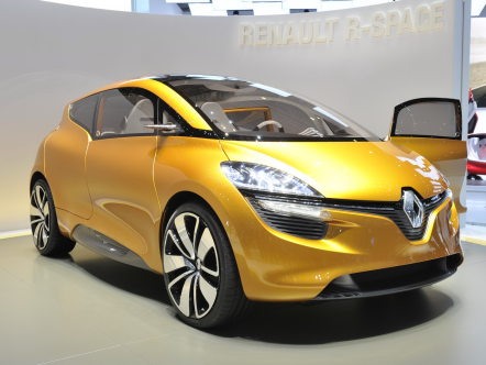 Renault показал концепт для продвинутых семейств