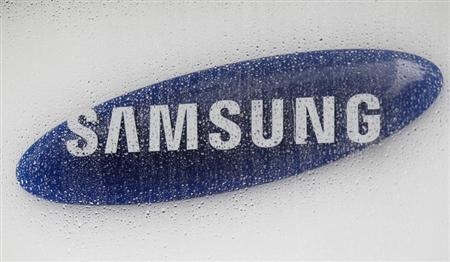 Samsung подтвердила анонс в октябре смартфона с изогнутым дисплеем
