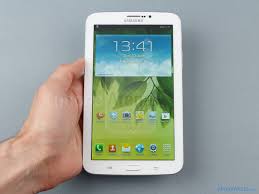 Пресс-фото планшета Samsung Galaxy Tab 4 7.0